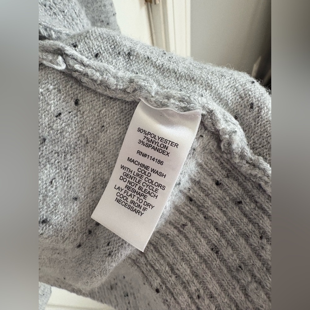 Cardigan - Picture 5 of 5